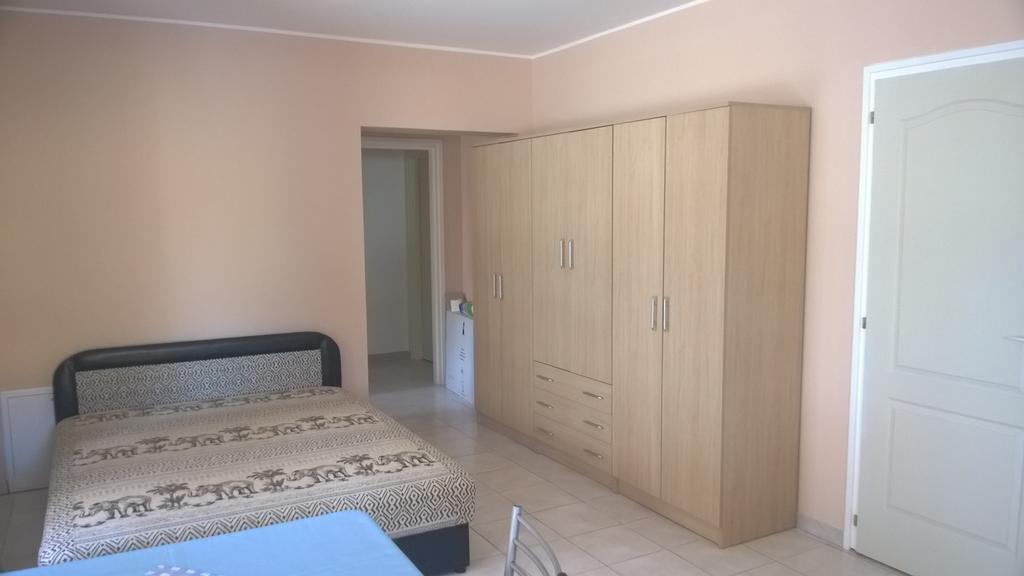 Hatarmenti Vendeghaz Zsira Exterior foto